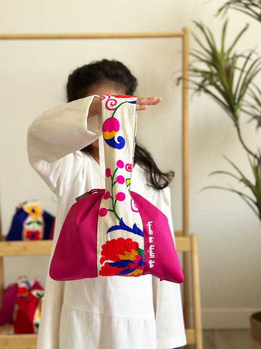 منتج حق الليلة : أكياس ملونة