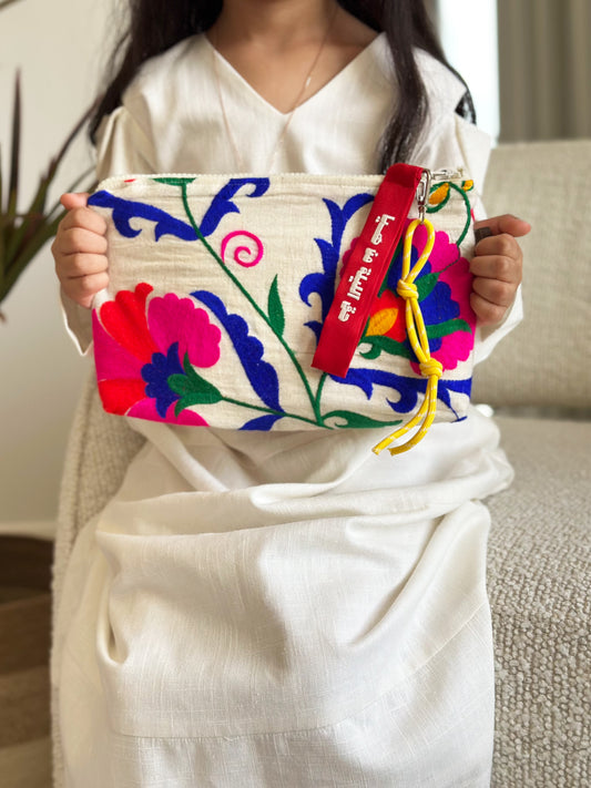 منتج حق الليلة : حقائب مزهرة