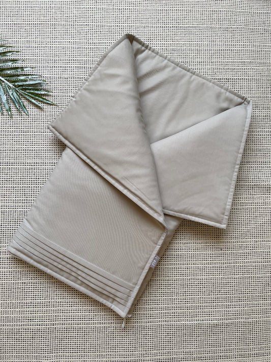 مدس أطفال باللون الرمادي